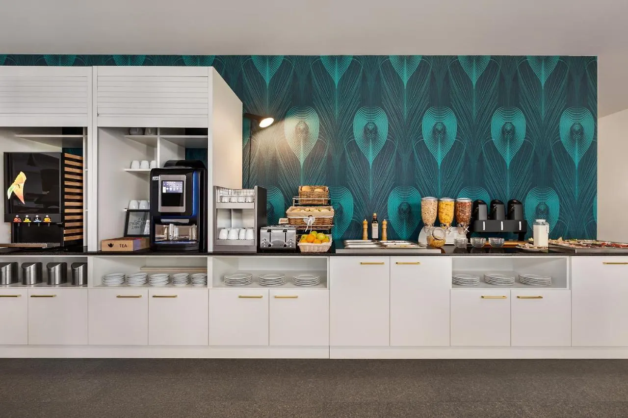 Wyndham Garden Florence Hotel