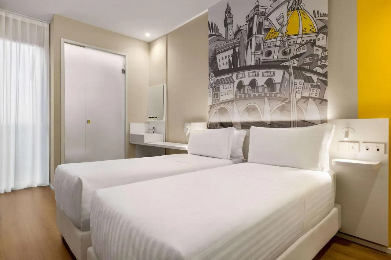 **** Hotel Wyndham Garden Florence Italy