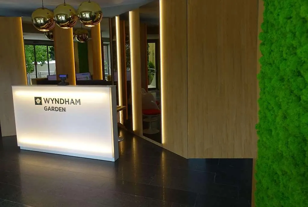 Hotel Wyndham Garden Florence