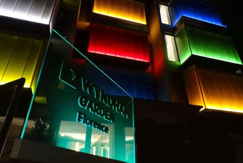 Wyndham Garden فلورنس